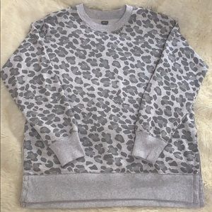 Aerie Desert Sweatshirt gray leopard